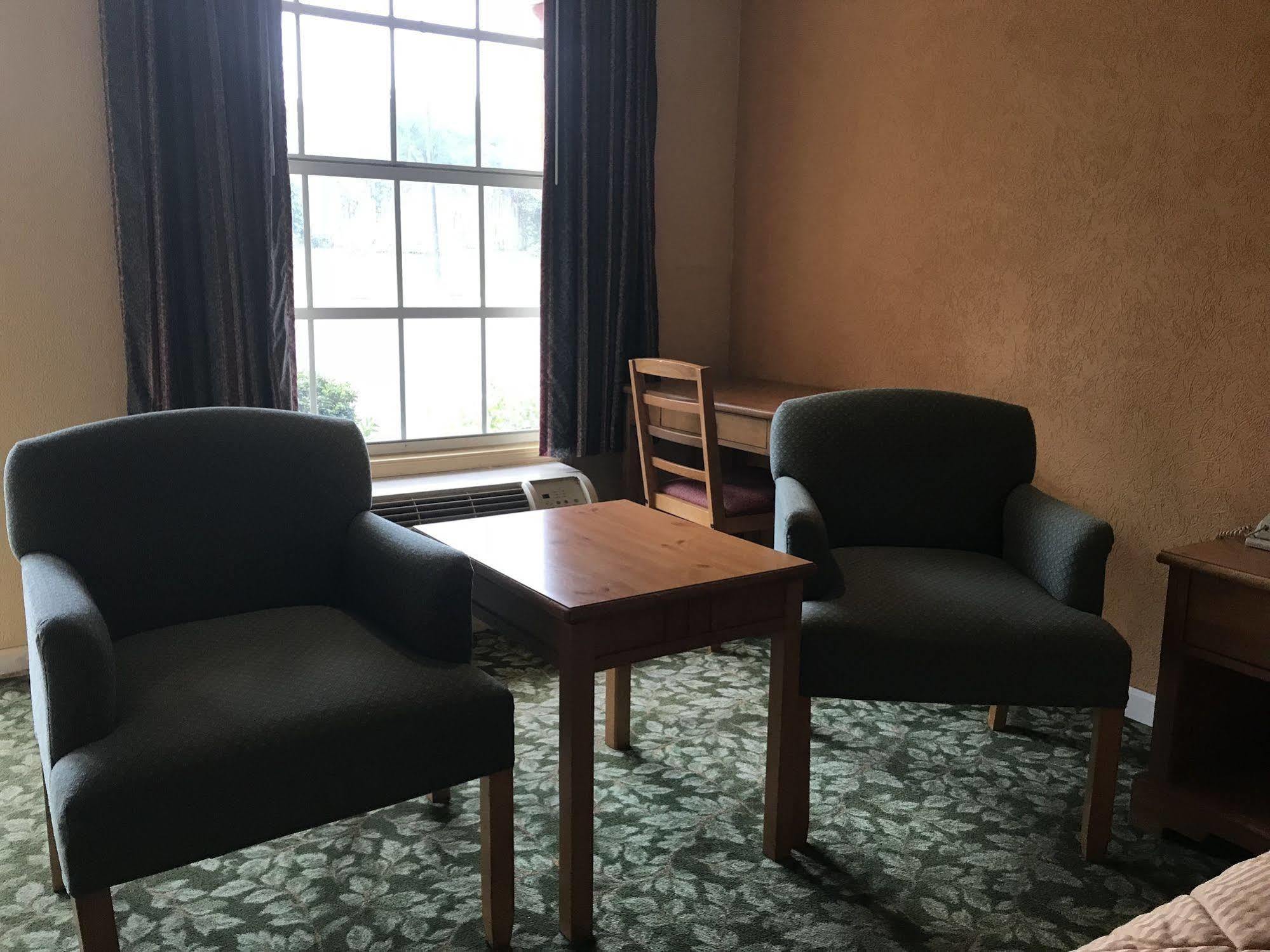 Seven Hills Suites I-10 Tallahassee Eksteriør bilde